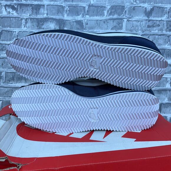 Nike Cortez Basic Nylon Obsidian Running Shoes 819720-411 Mens Size 12.5 New